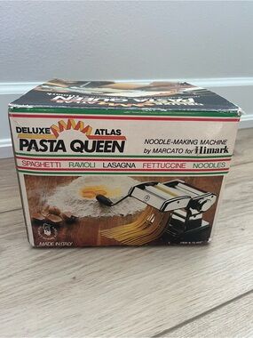 Vintage Italian Marcato Deluxe Atlas Pasta Queen Machine